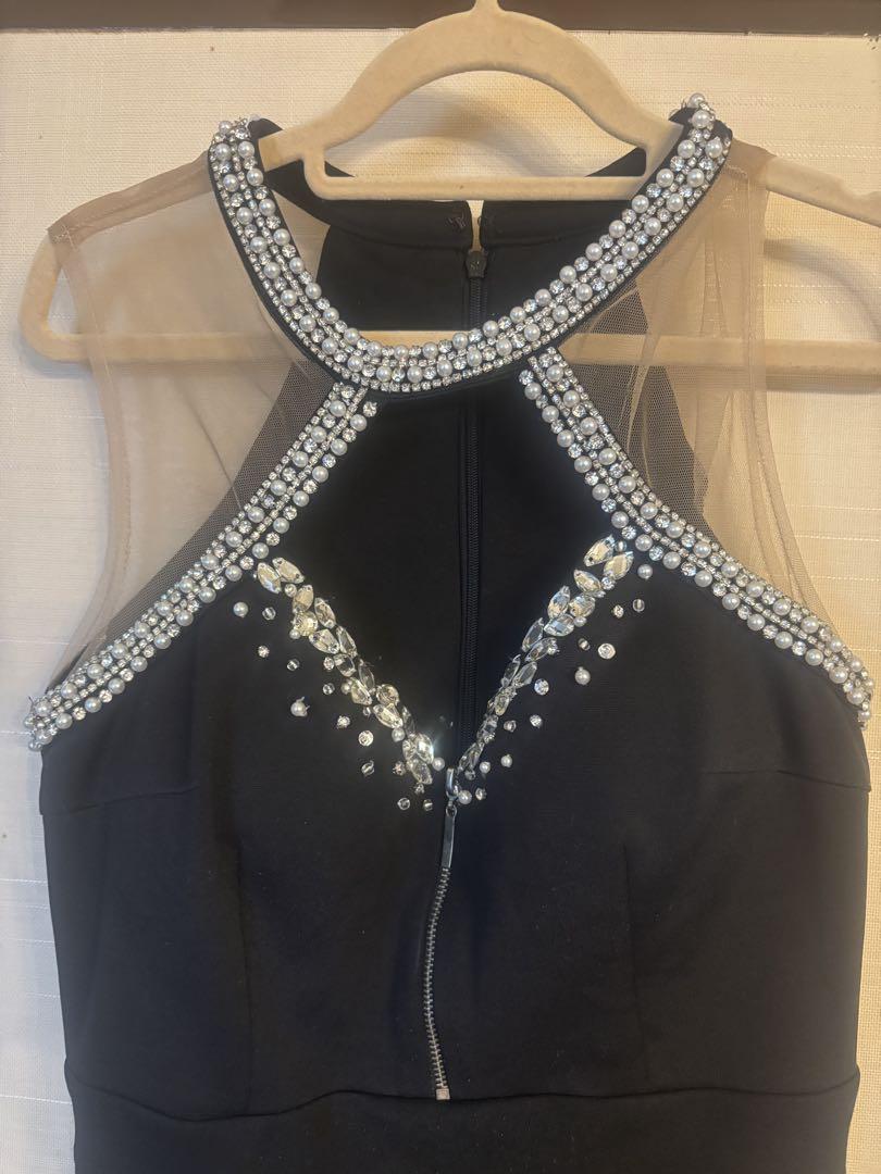 Jewels ビジュー装飾ハイネックタイトキャバドレス