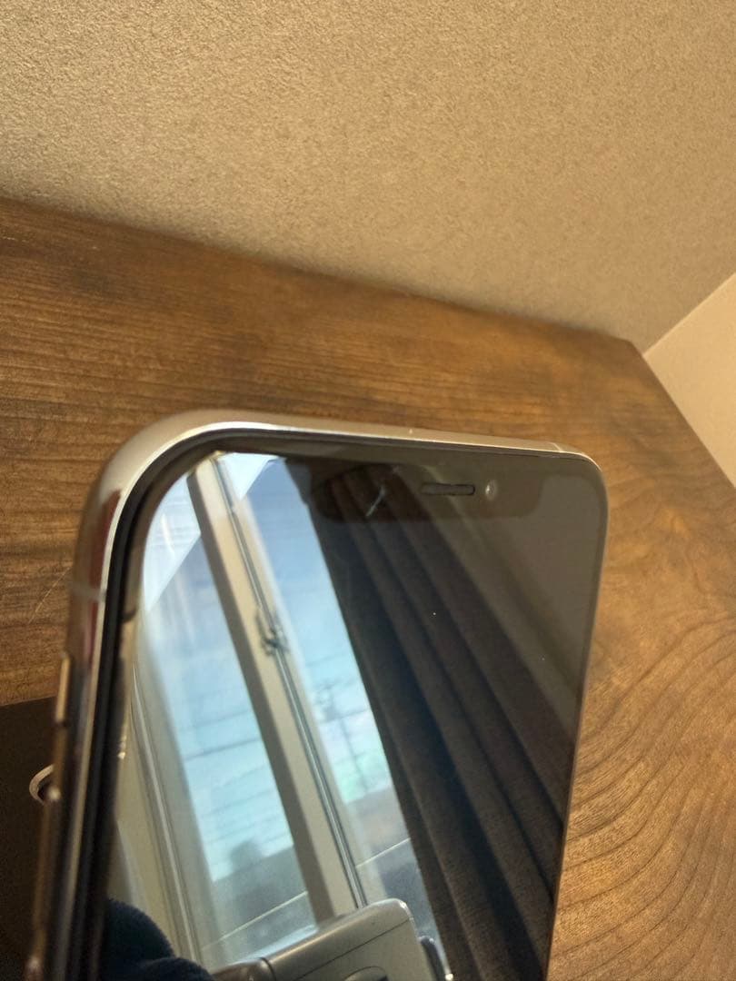 iPhone XS シルバー 256GB バッテリー100% docomo iPhone XS シルバー 256GB バッテリー100% docomo