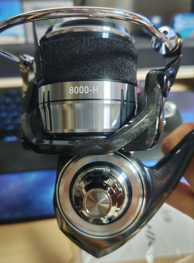 DAIWA　21　CERTATE SW　8000-H　中古品　ライン付き