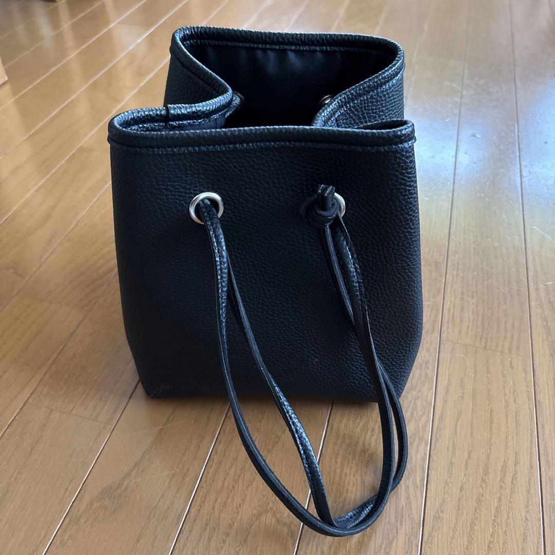 ジャーナルスタンダード　バック