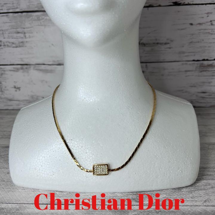 8364円 大人気 Dior ディオール ネックレス ゴールド CDロゴ ハート ストーン 8364円 大人気 Dior ディオール ネックレス ゴールド CDロゴ ハート ストーン