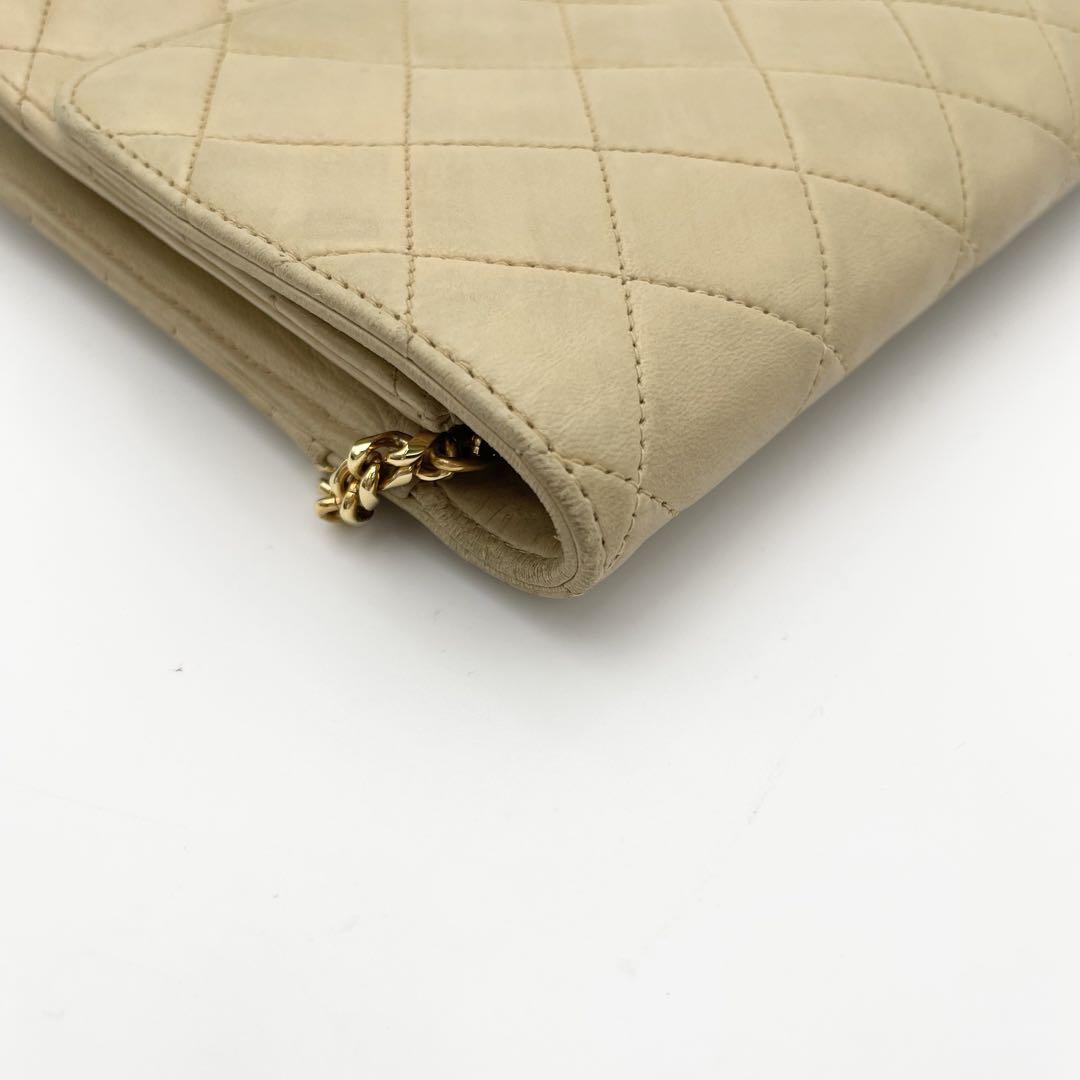 美品✨CHANEL マトラッセ　ターンロック　チェーンショルダー　ベージュ