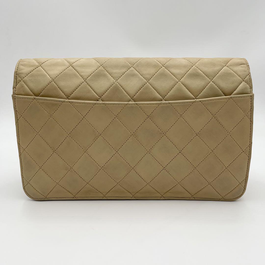 美品✨CHANEL マトラッセ　ターンロック　チェーンショルダー　ベージュ