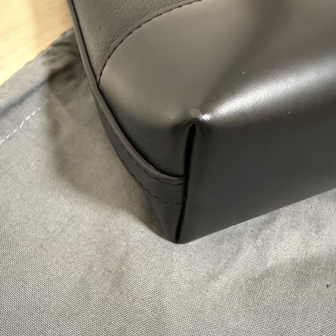 ⭐︎希少⭐︎BALENCIAGA ブラックレザー ショルダーバッグ