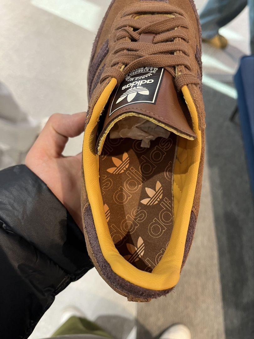 ★韓国の人気★【Adidas】★SAMBA OG TAL BROWN★22-30cm★ 海外 12/22 発売！アディダス オリジナルス サンバ OG