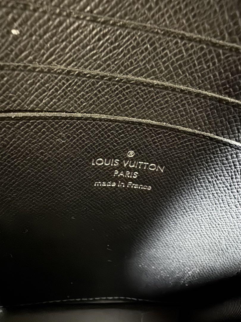 Louis Vuitton クリストファー・ウェアラブル・ウォレット
