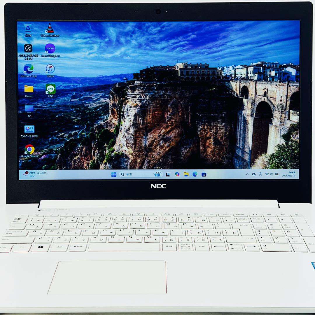 Corei3 8GB ノートパソコン Windows11 オフィス付き