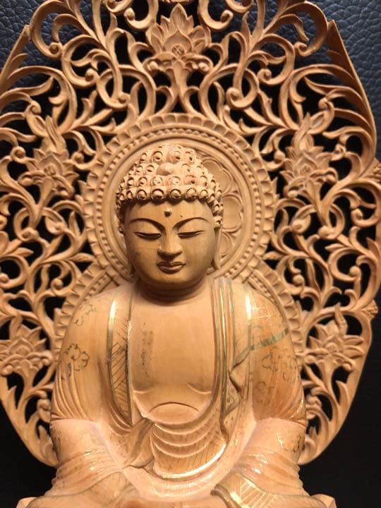 保障保障仏教美術 木彫 仏像 阿弥陀如来 置物 美術品 彫刻 宗教美術