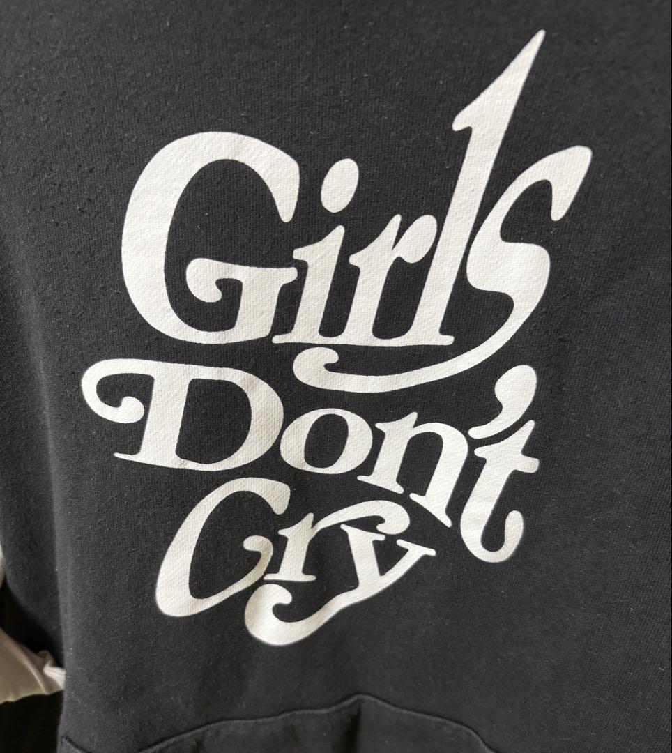 UNDER COVER Girls Don't Cry フーディ