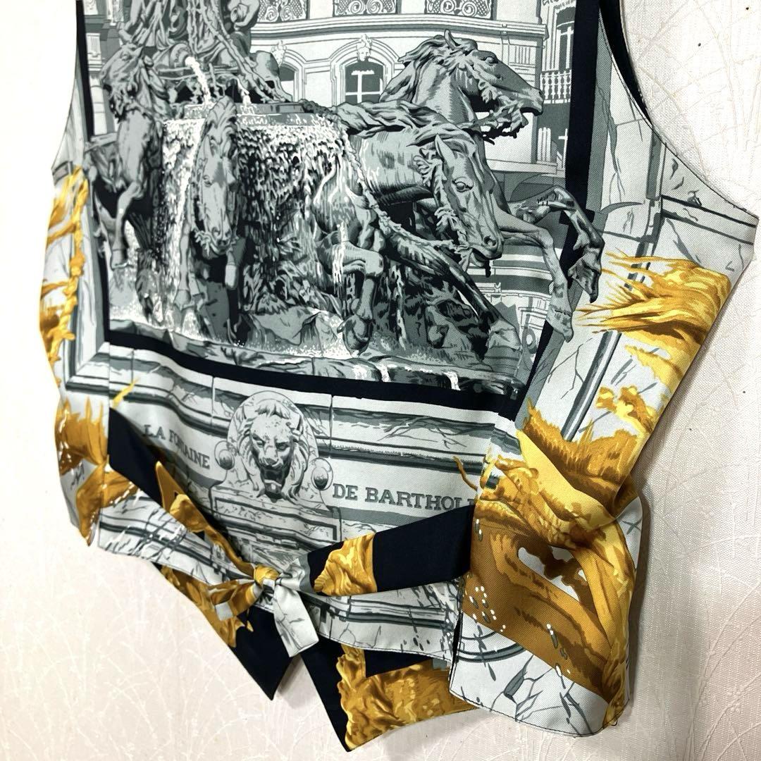 サイズ52 HERMES ヴィンテージベスト　入手困難デザイン　エルメス　美品