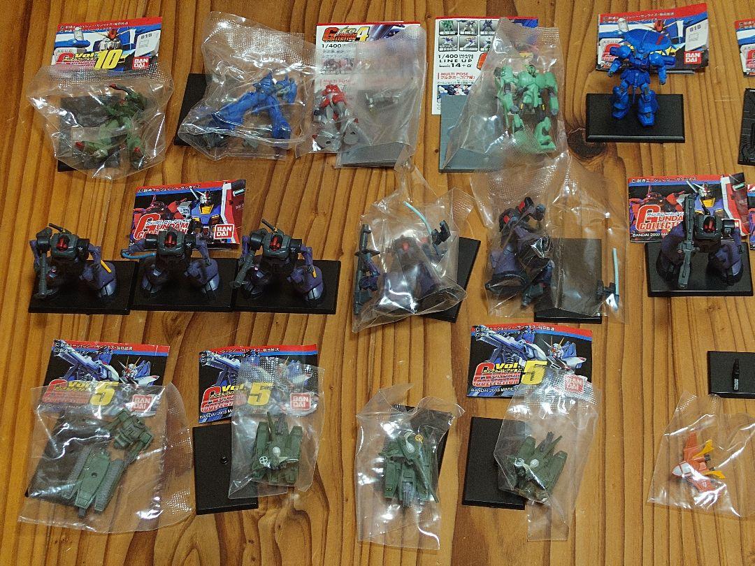 ガンダムコレクション70個セットジオンモビルスーツ多数になります。