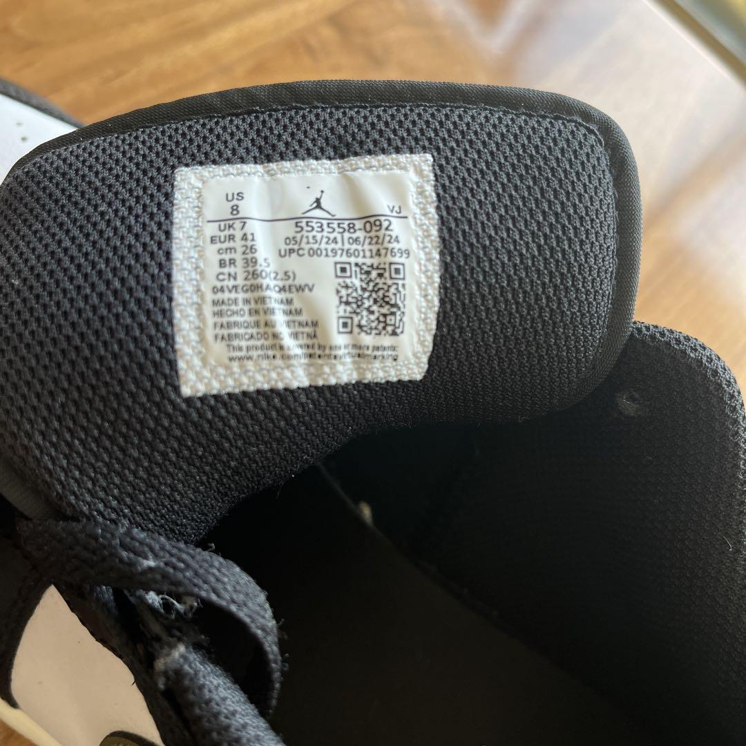 Nike Air Jordan 1 Low ブラック/ホワイト