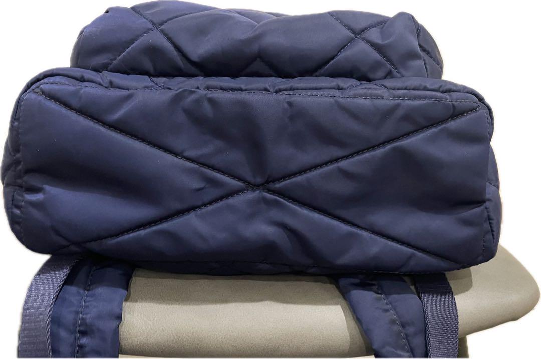 MARC BY MARC JACOBS キルティングリュックネイビー