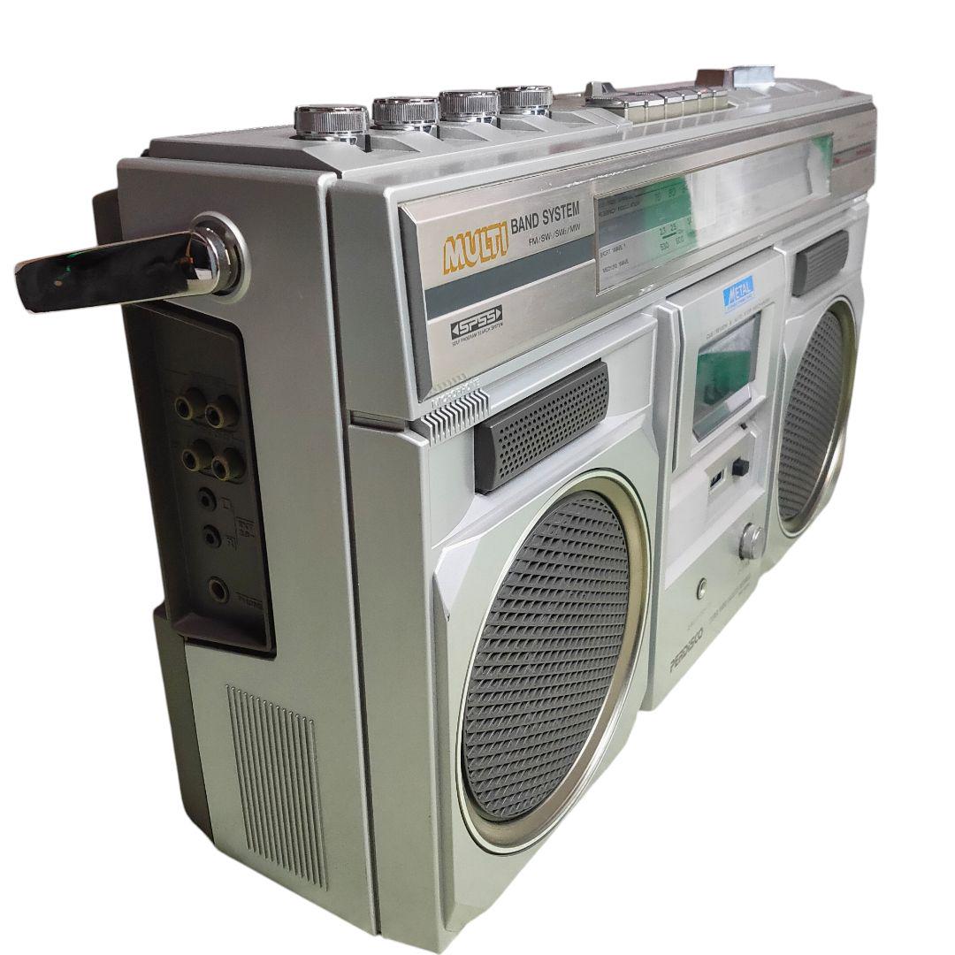 訳アリ HITACHI ラジカセ TRK-8300 ラジオ カセット 日立