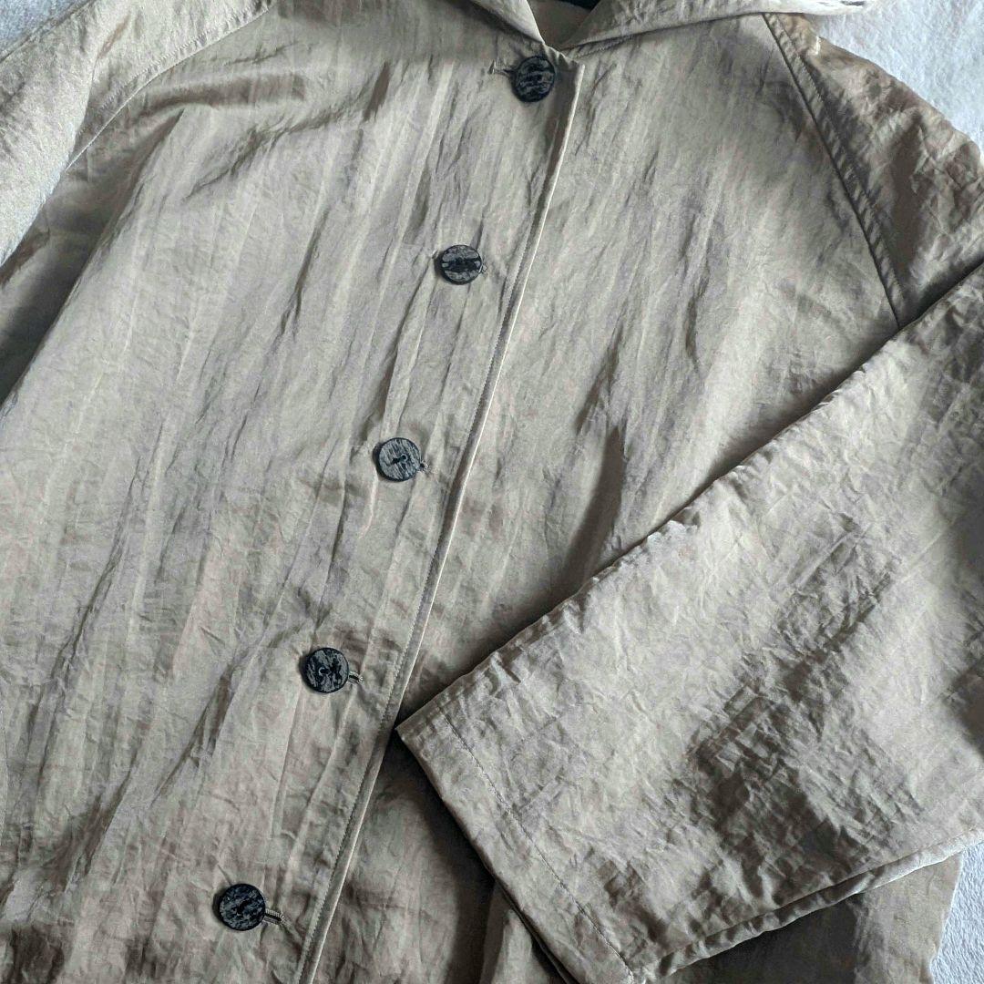 【美品】gokan 五感 ナイロンコート フード付き 光沢 ベージュ 倉敷