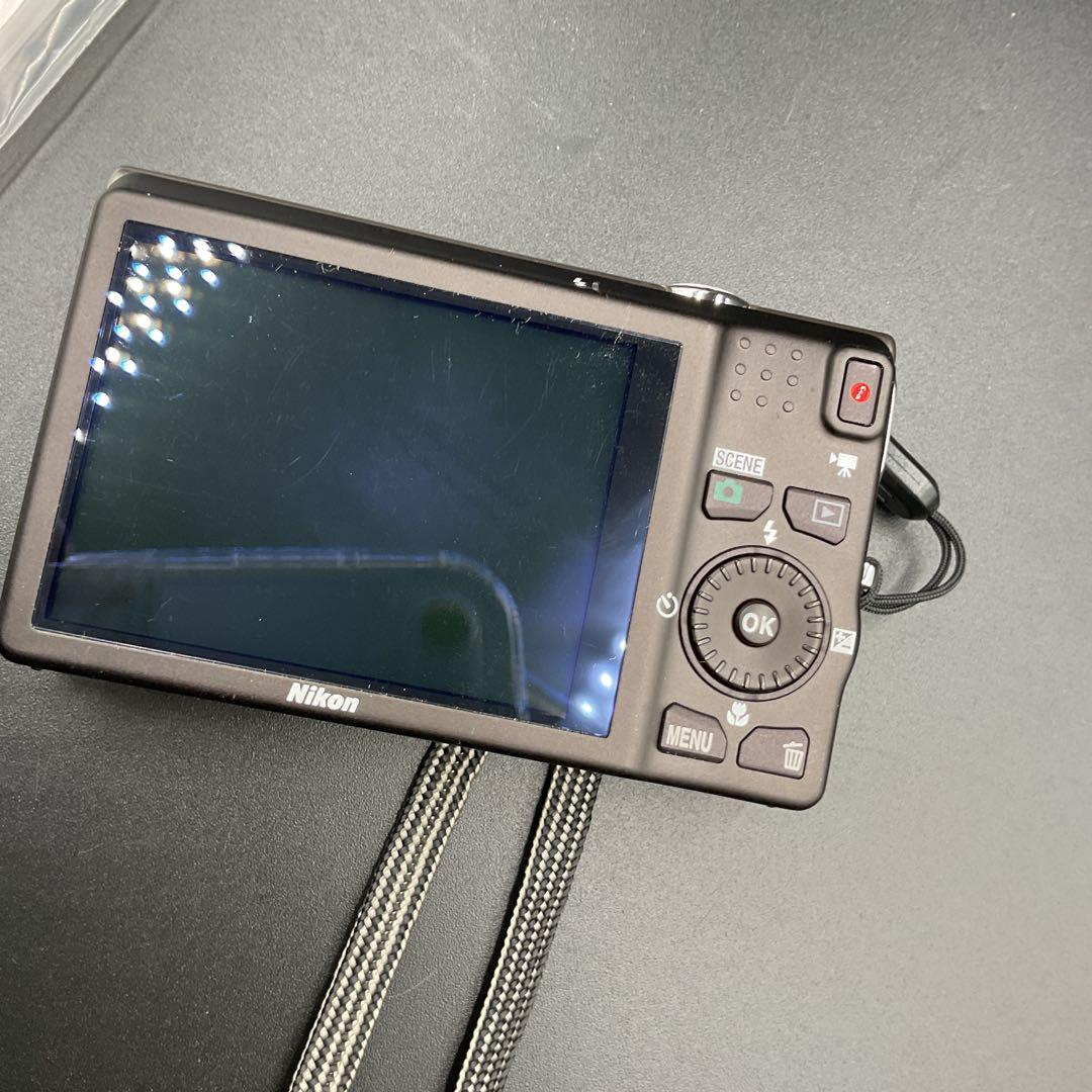 B1961 Nikon COOLPIX S6200 デジタルカメラ