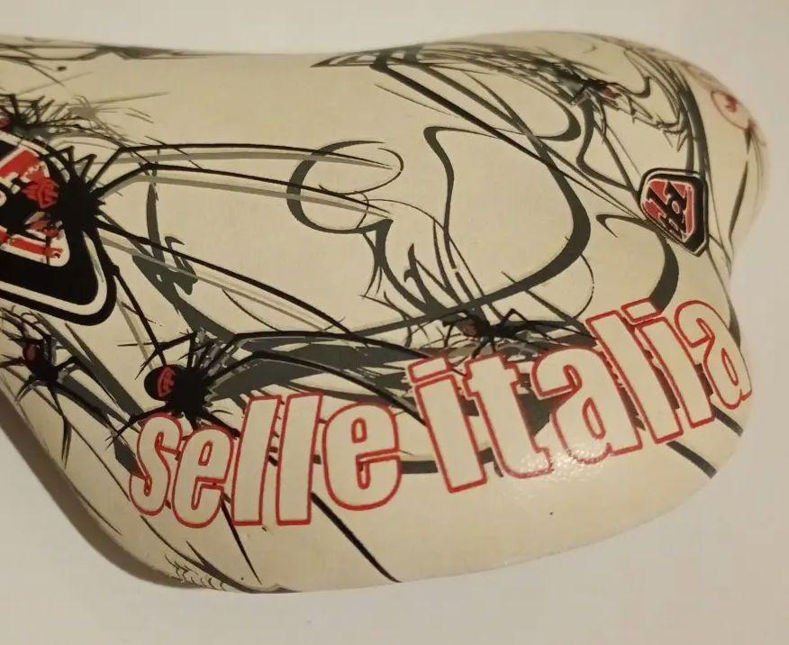 SELLE ITALIA SLR TROY LEE DESIGNS サドル