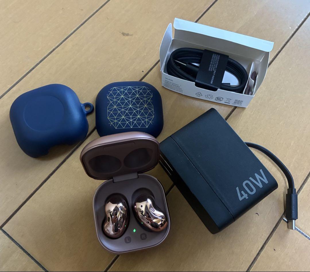 【ケース、充電器付】Galaxy Buds Live ミスティックブロンズ