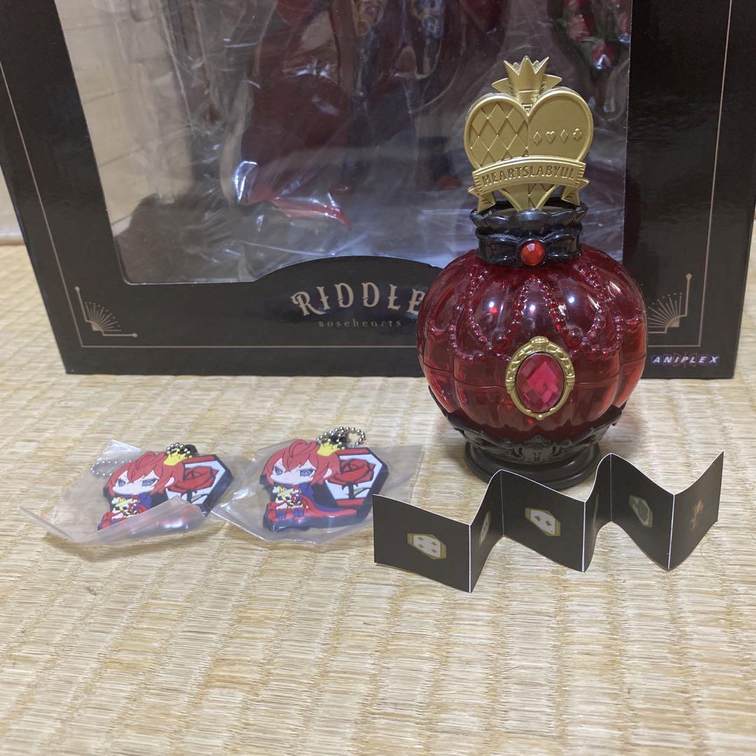 格安 リドル・ローズハート 200点以上まとめ売り ツイステ】リドル・ローズハート まとめ売り - メルカリ
