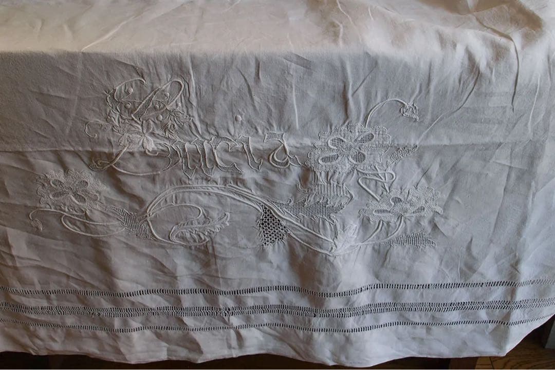 アンティーク　婚礼用　シーツ　リネン　豪華　刺繍