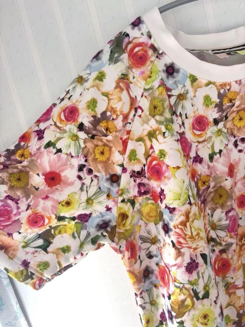 【激安】半額以下- 50%OFFの安い通販 MSGM メルカリ - 半袖トレーナー 花柄フローラルプリント トレーナー+スウェット