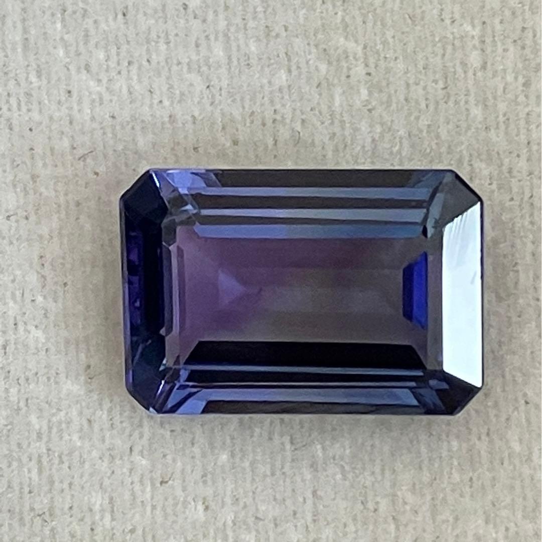 天然タンザナイト