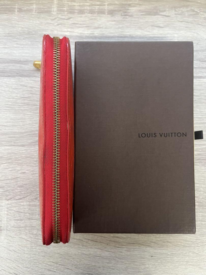 Louis Vuitton エナメルレッド長財布