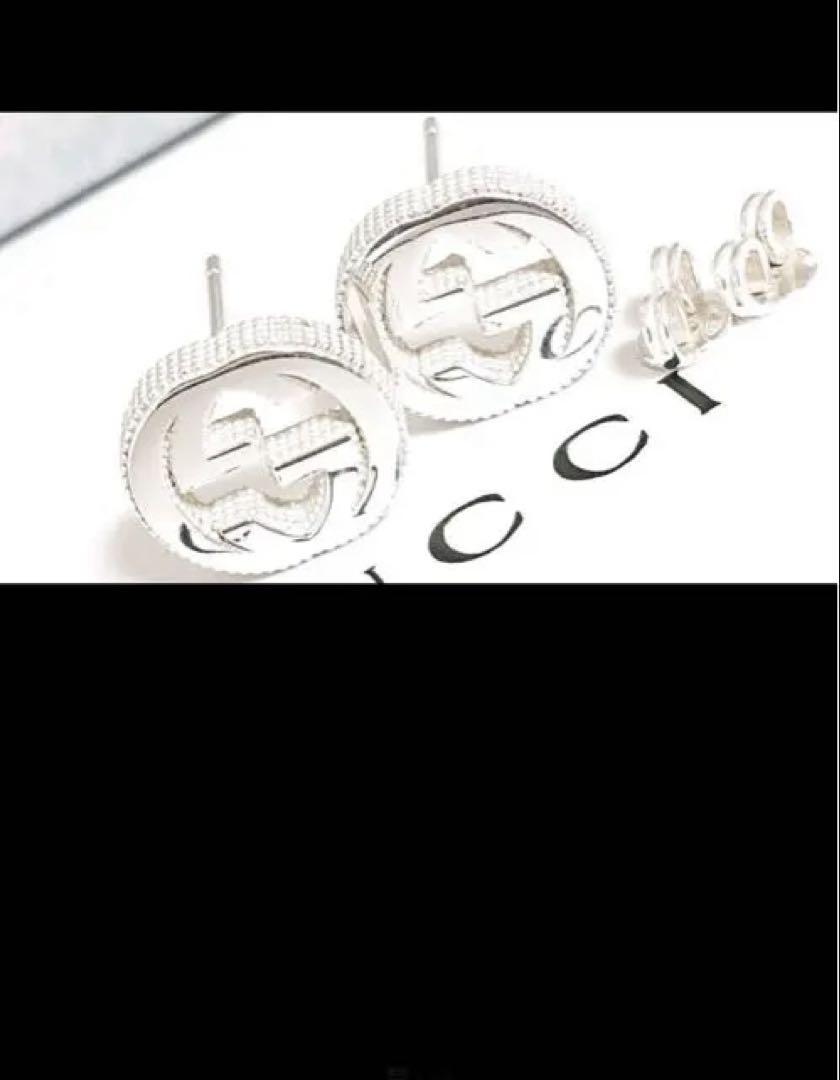 GUCCIピアス