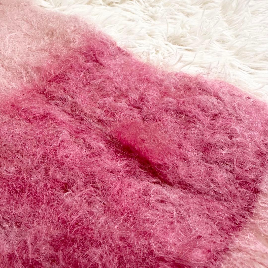 LOEWE ロエベ アナグラム刺繍 モヘヤ混 フリンジ マフラー ピンク LOEWE ロエベ アナグラム刺繍 モヘヤ混 フリンジ マフラー ピンク