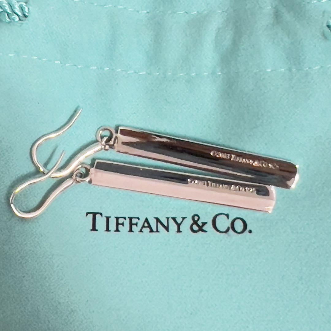 希少✨Tiffany ティファニー ピアス フックピアス ナロー バー ドロップ