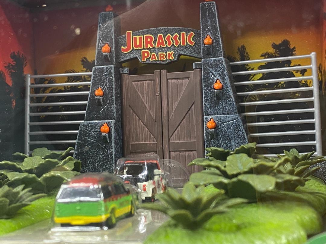 【新品・未使用】 ジュラシックパーク ジオラマ　ゲート　ジュラシックワールド 新品・未使用】 ジュラシックパーク ジオラマ ゲート