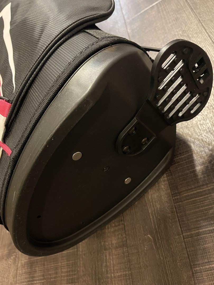 新品・未使用品　STRATA ゴルフバッグ