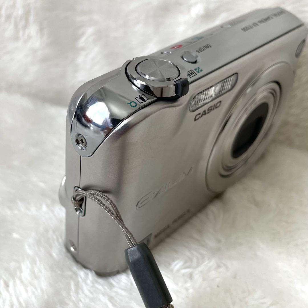 【動作品】CASIO EXILIM EX-Z1200 コンパクトデジタルカメラ