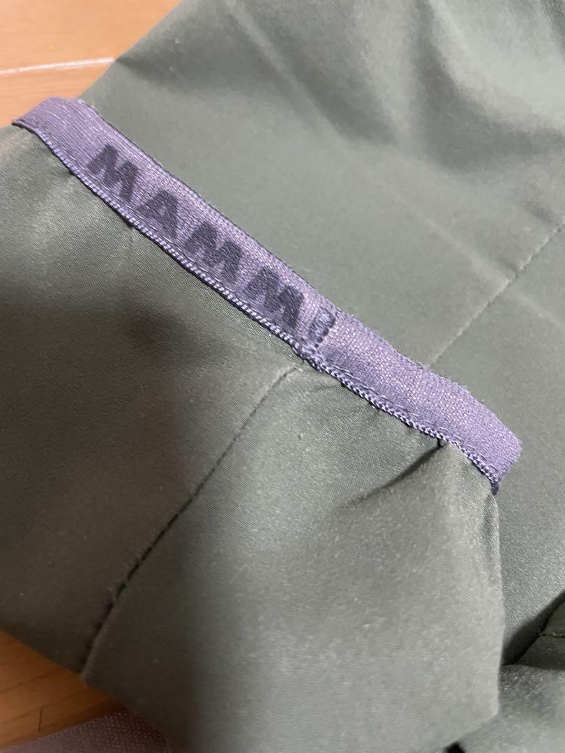 マムート　アウター…アジアS カーキ色