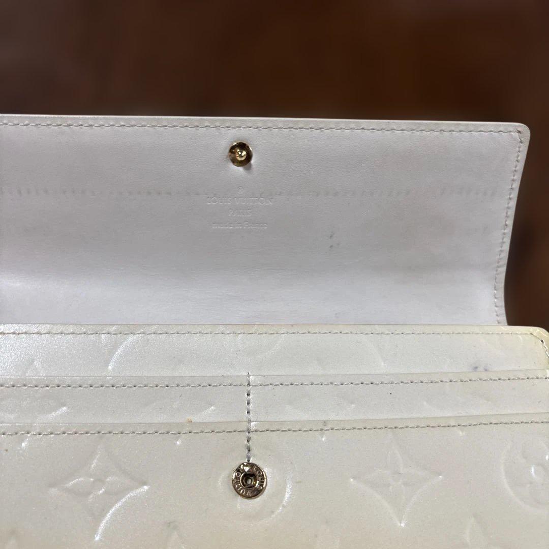 ルイヴィトン　エナメル長財布