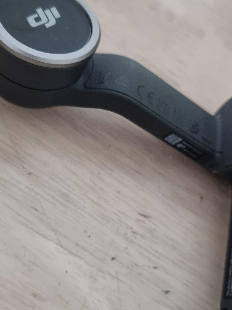 DJI osmo mobile 7p om ジンバル　スマホ用　ホルダーなし DJI osmo mobile 7p om ジンバル スマホ用 ホルダーなし DJI