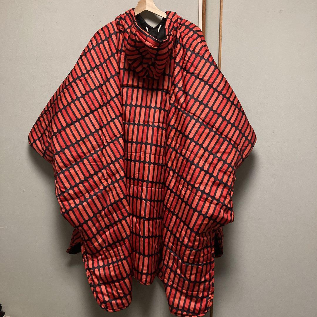 中古　キャンプPONCHO 着れる寝袋