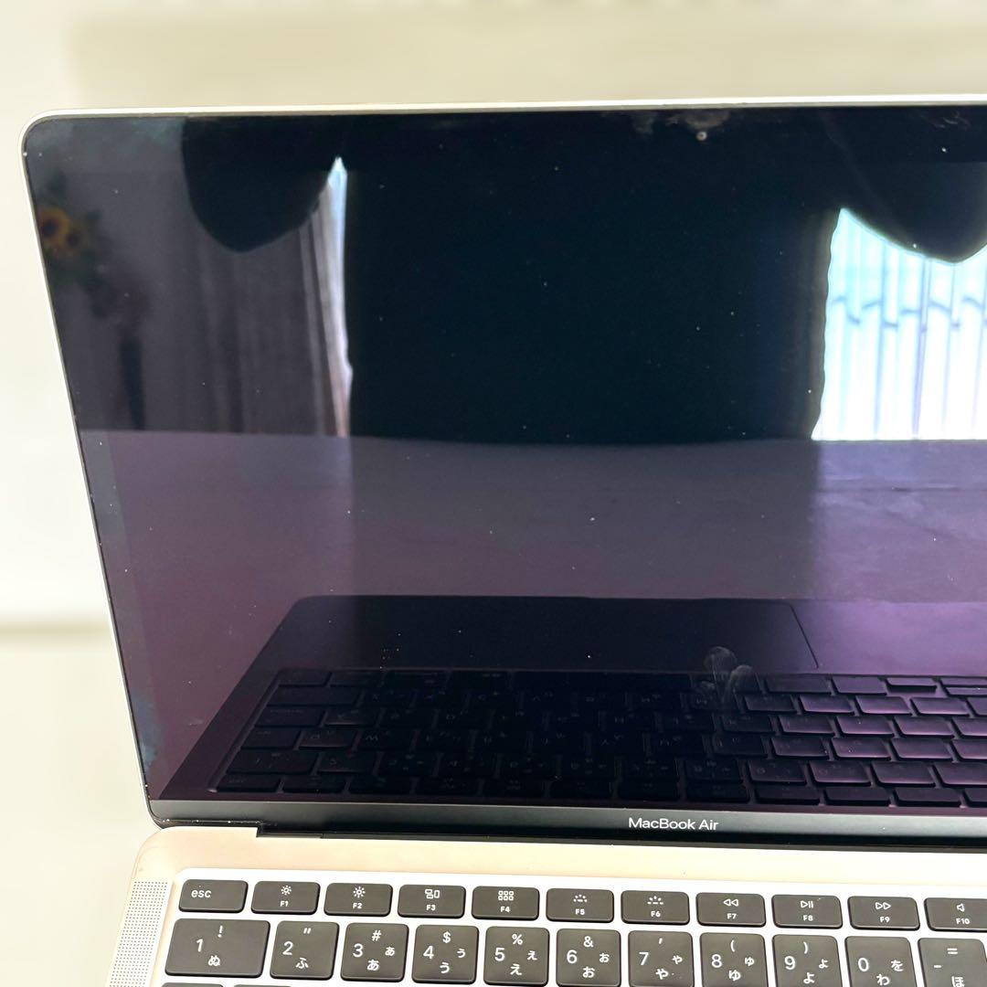 【ジャンク品】MacBook Air 2020年モデル 256GB(電源不良) 【ジャンク品】MacBook Air 2020年モデル 256GB(電源不良)