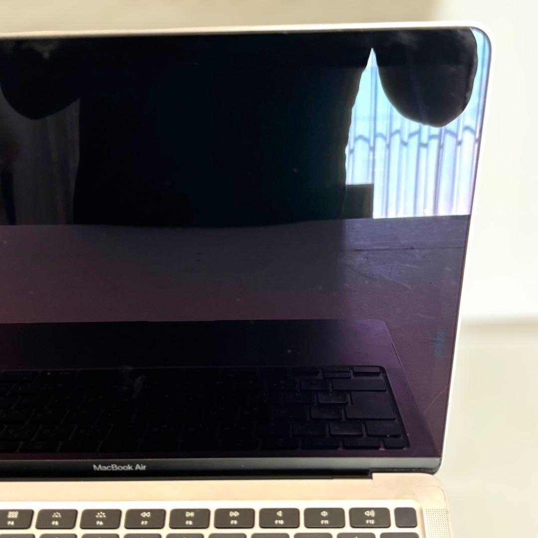 【ジャンク品】MacBook Air 2020年モデル 256GB(電源不良) 【ジャンク品】MacBook Air 2020年モデル 256GB(電源不良)