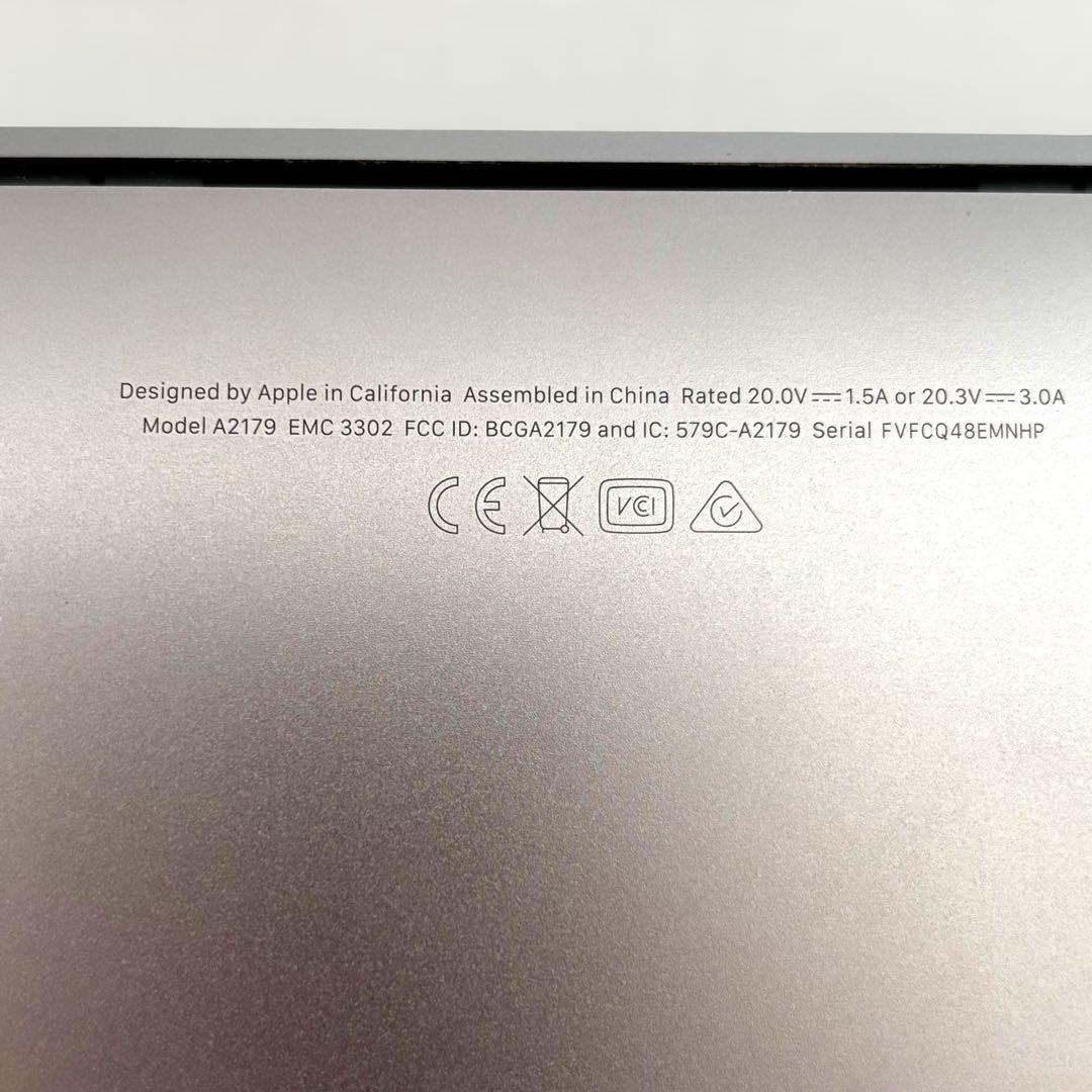 【ジャンク品】MacBook Air 2020年モデル 256GB(電源不良) 【ジャンク品】MacBook Air 2020年モデル 256GB(電源不良)