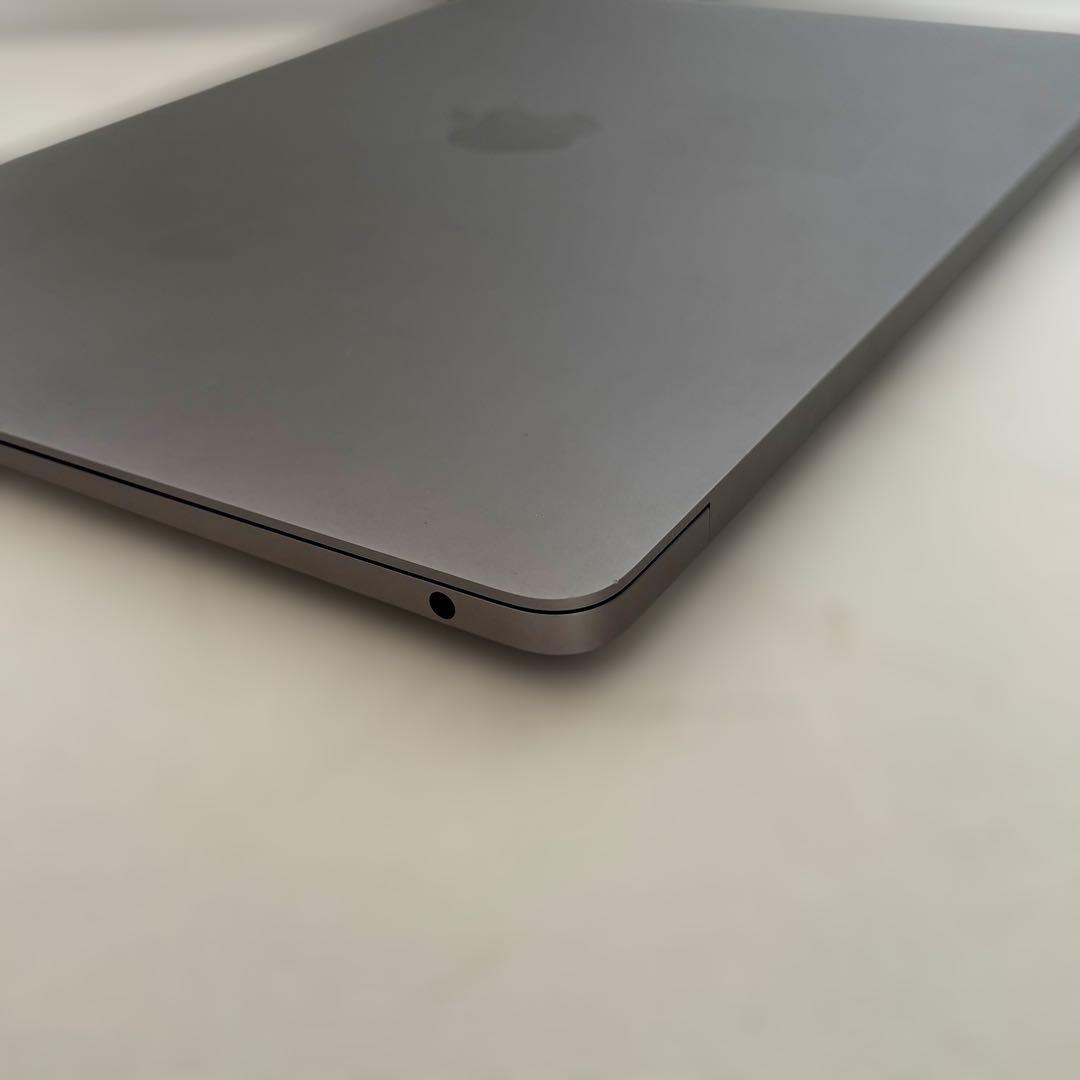 【ジャンク品】MacBook Air 2020年モデル 256GB(電源不良) 【ジャンク品】MacBook Air 2020年モデル 256GB(電源不良)