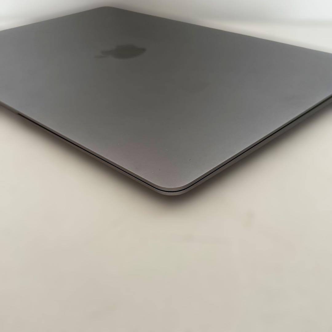 【ジャンク品】MacBook Air 2020年モデル 256GB(電源不良) 【ジャンク品】MacBook Air 2020年モデル 256GB(電源不良)