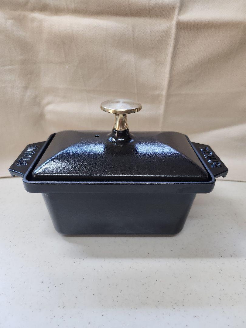 ストウブ(STAUB)ハーフテリーヌ ブラック