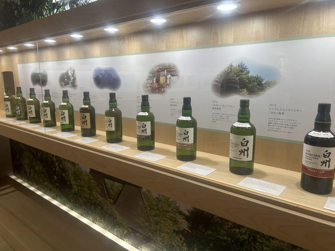 サントリー 白州 12年 700ml 匿名発送 メルカリ便 送料込 白州 サントリー 白州 12年 700ml 匿名発送 メルカリ便 送料込 白州
