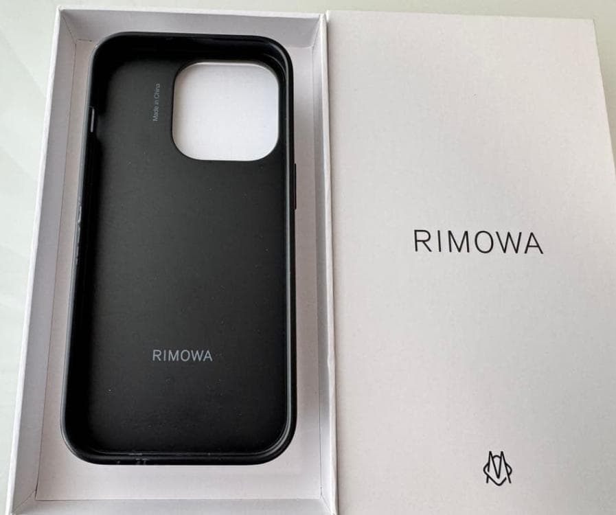 RIMOWA iPhone14Proケース ブラック 箱付き RIMOWA iPhone14Proケース ブラック 箱付き