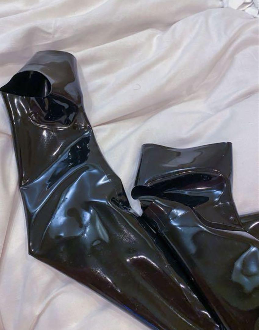 【美品】FantasticRubber 0.4mmフルオーダーネックエントリー