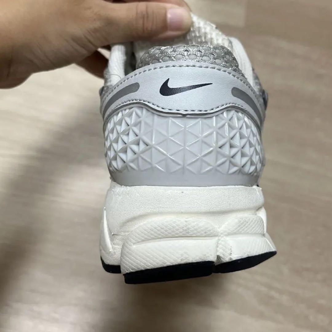 NIKE ナイキ  ズーム ボメロ5 クローム23cm