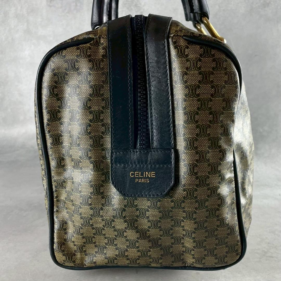 正規品 CELINE マカダム柄 バニティバッグ トリオンフ レザー PVC CELINE/セリーヌ】マカダム柄 PVC/レザー トリオンフロゴ フル