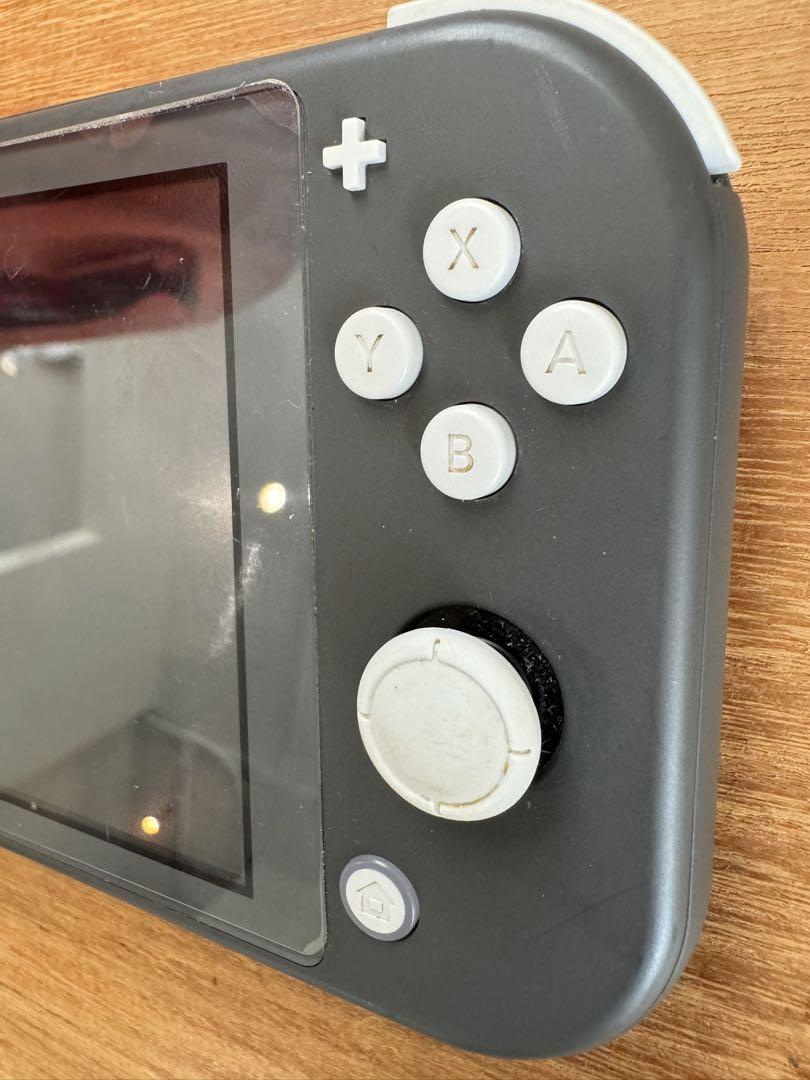 Nintendo Switch Light グレー