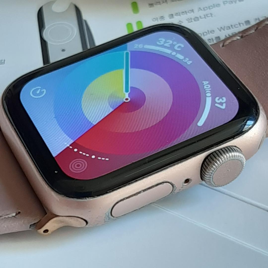 訳有 箱１式 SE / アップルウォッチ 40mm Apple Watch